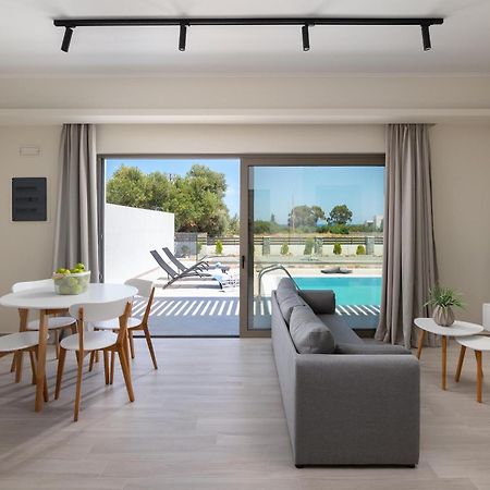 Armonia Suites Gennadi Exteriör bild