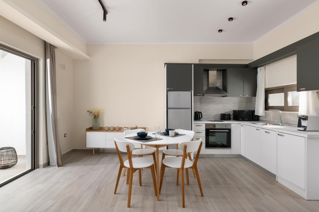 Armonia Suites Gennadi Exteriör bild