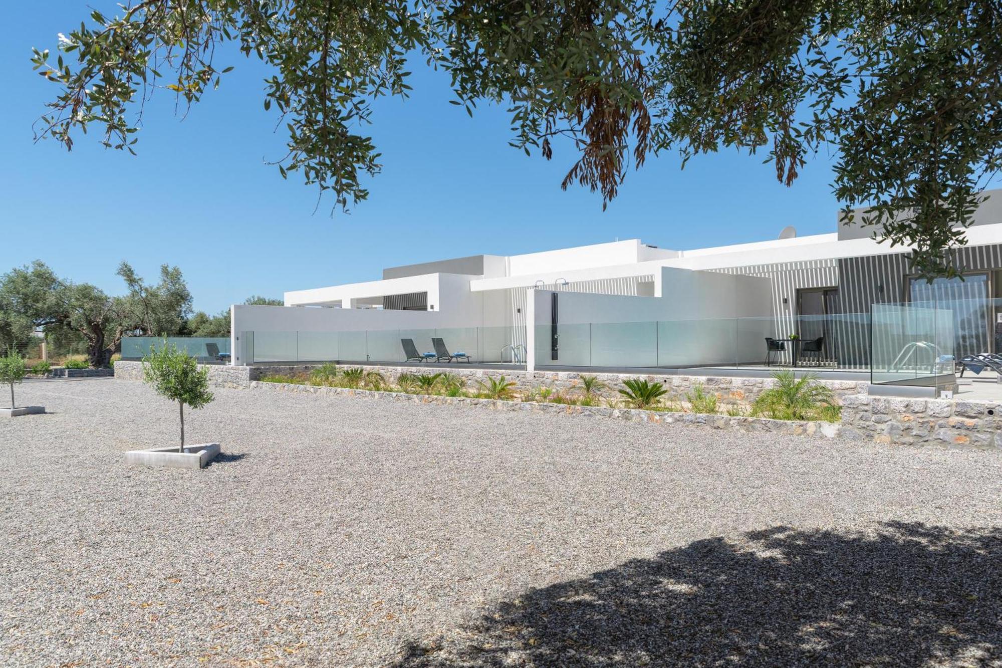 Armonia Suites Gennadi Exteriör bild